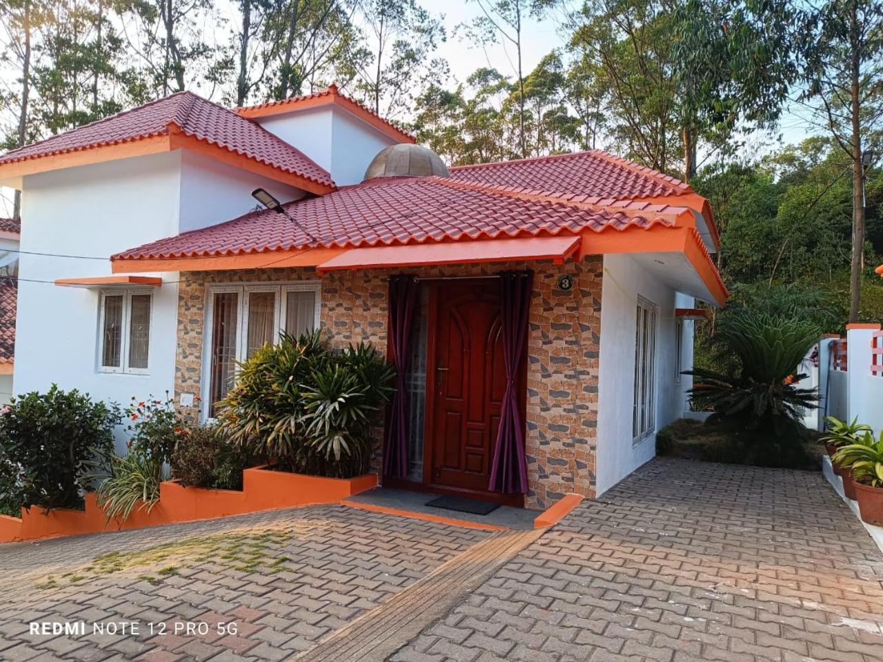 Snow White Home,Bedford Road, Yercaud Ngoại thất bức ảnh